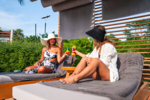 Yas Acres Golf & Country Club: O Destino Ideal para Brasileiros em Abu Dhabi