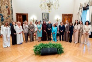 Reem Al Hashimy Recebe Prêmio Marisa Bellisario na Itália